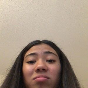 Meet your Posher, Isabel